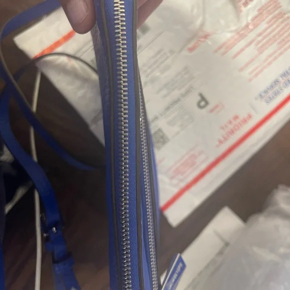 Michael Kors new with tags - Picture 11 of 16